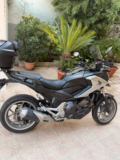 Honda NC 750 X ABS (2016 -17) usata