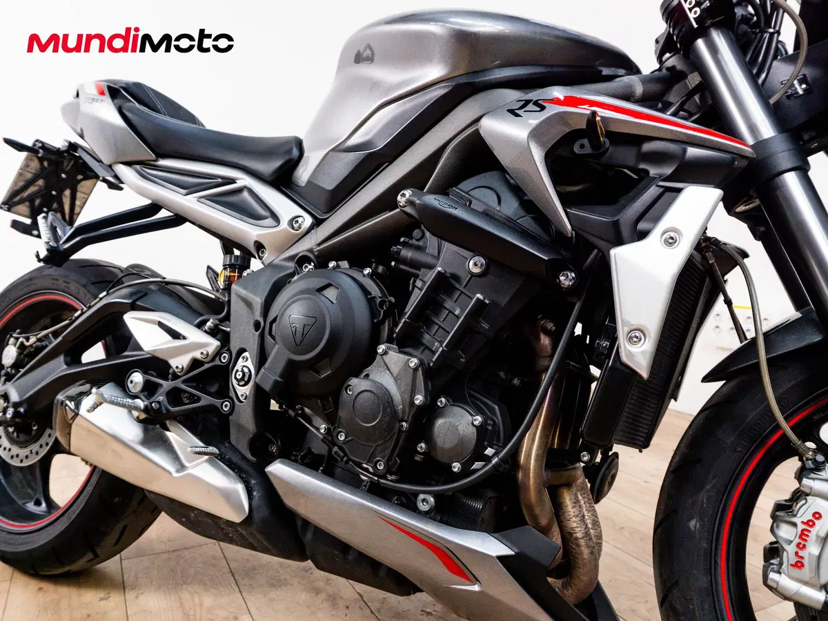 Triumph Street Triple 765 RS (2023 - 26) (5)