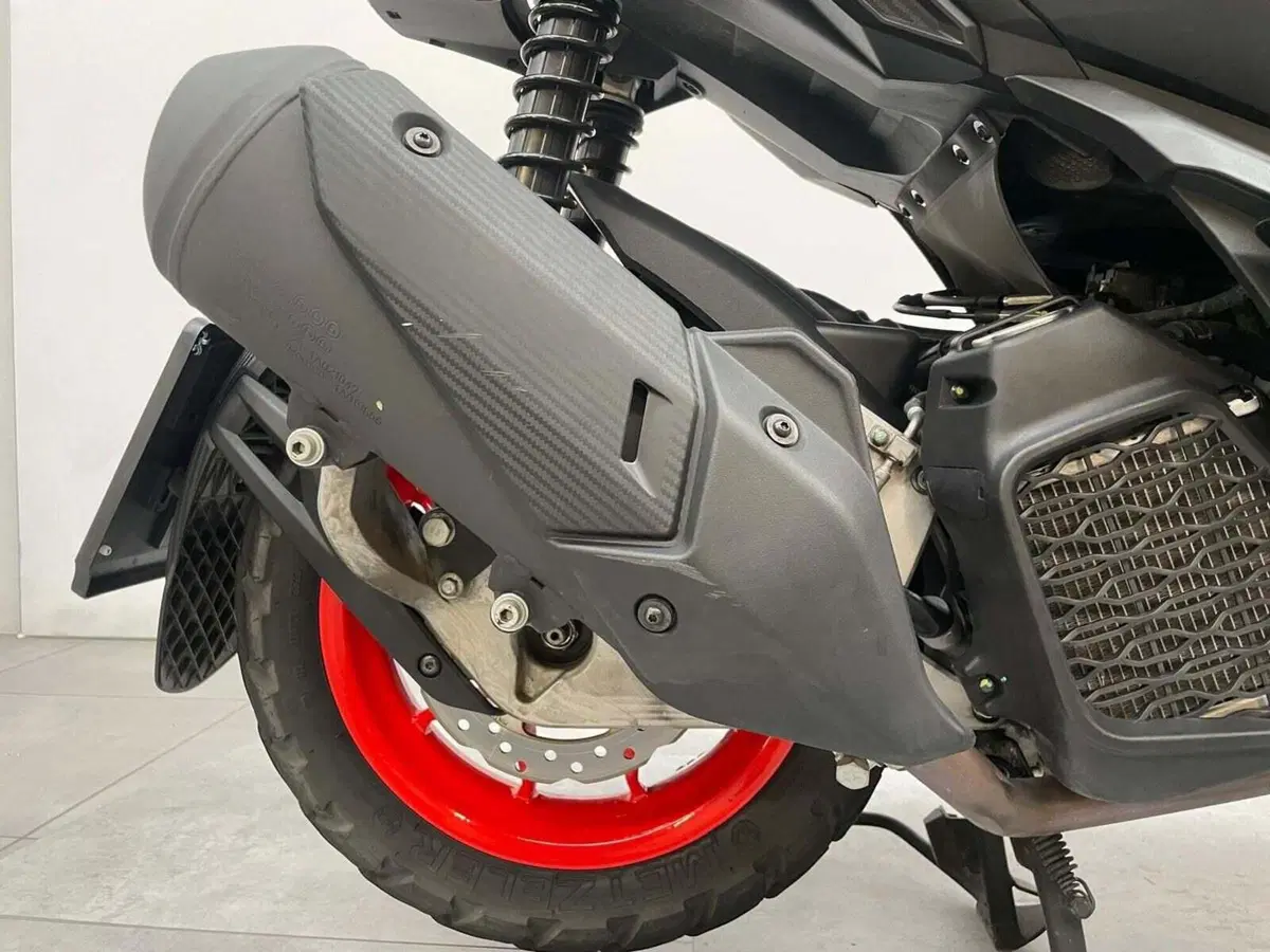 Aprilia SR GT 200 (2022 - 24) (10)