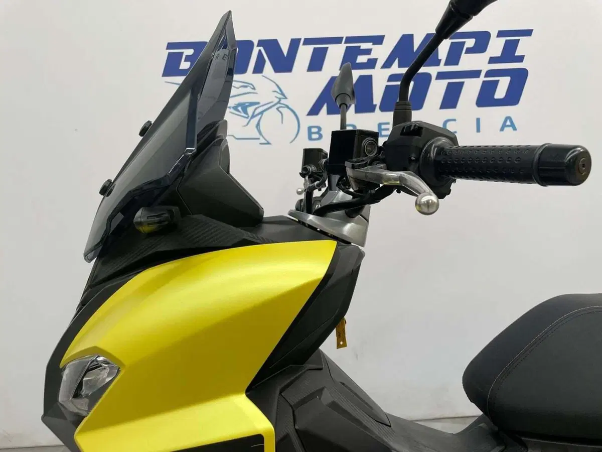 Aprilia SR GT 200 (2022 - 24) (6)