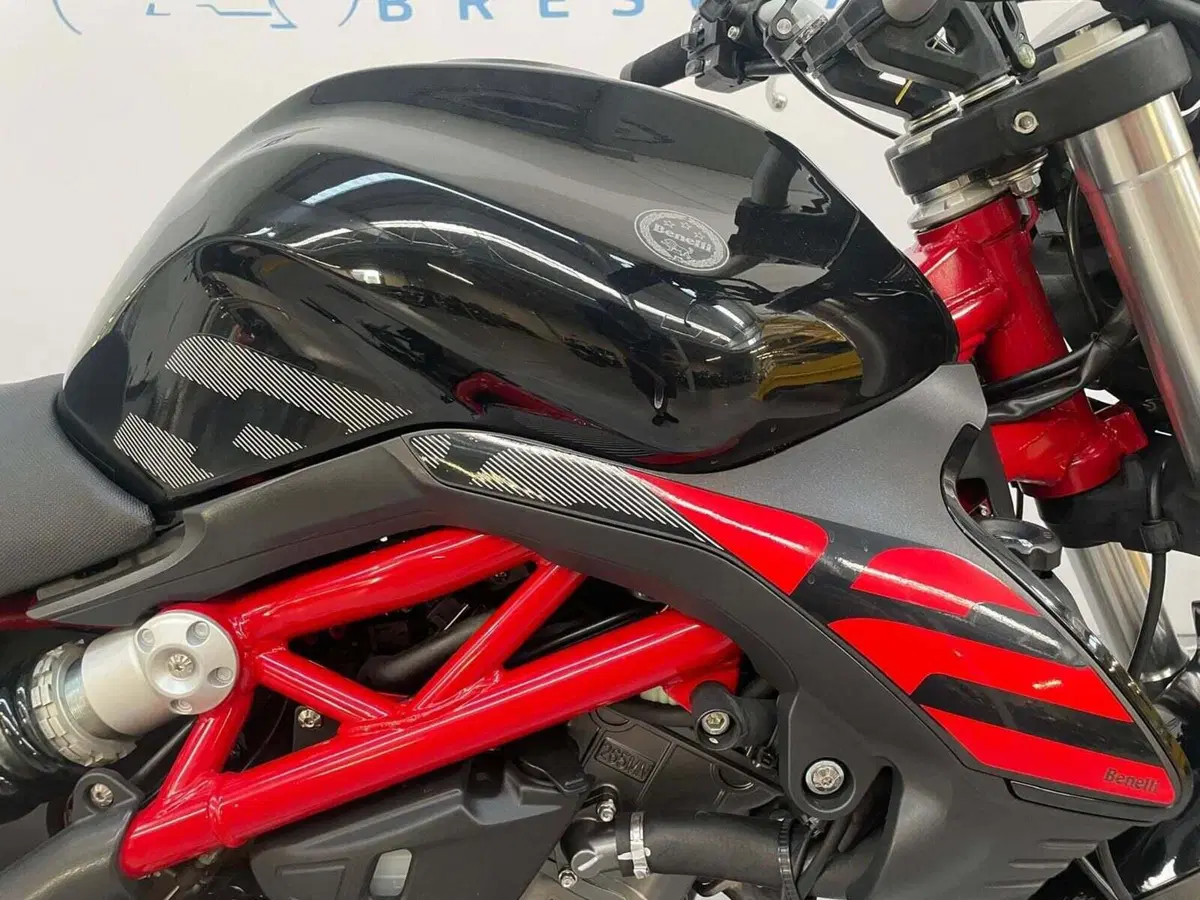 Benelli BN 302 S (2019 - 20) (7)