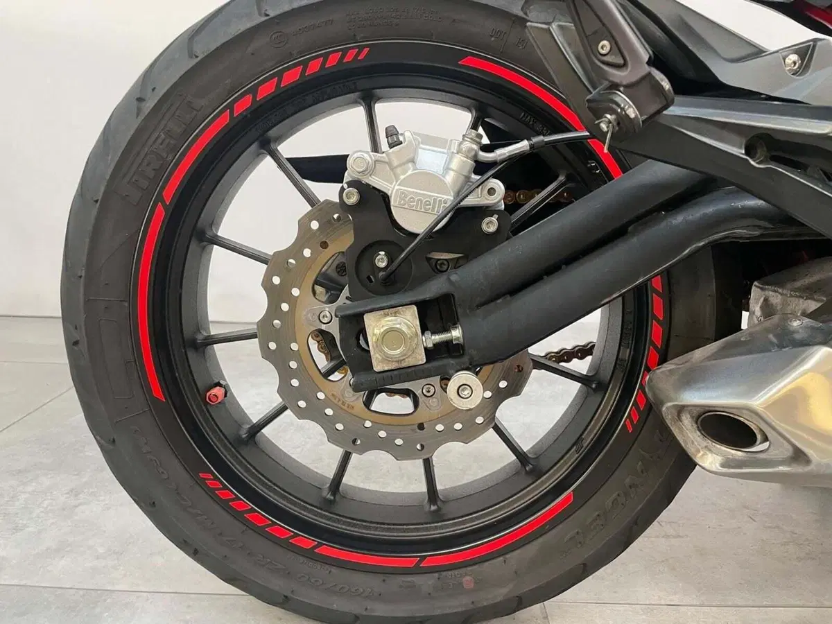 Benelli BN 302 S (2019 - 20) (9)