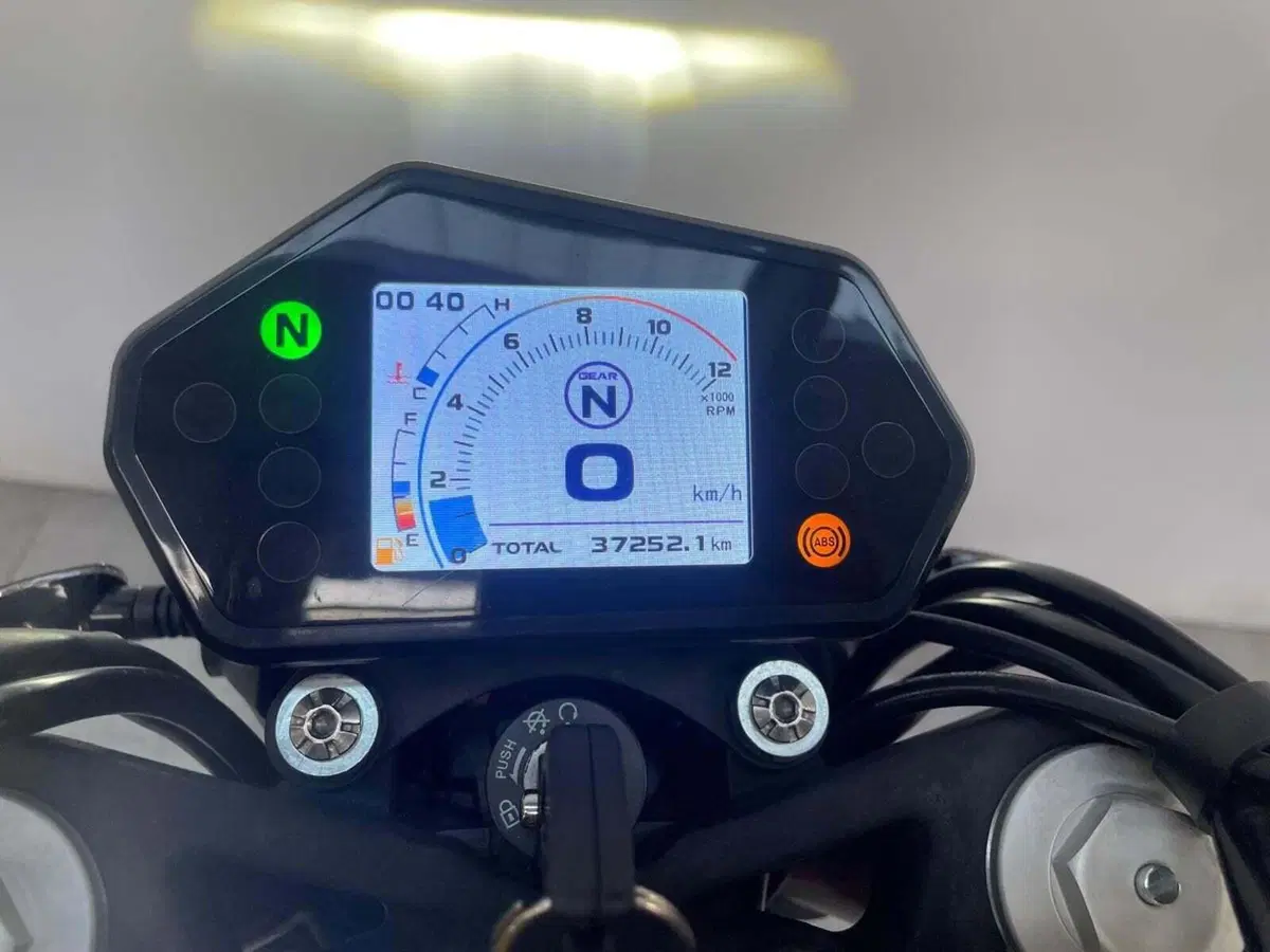 Benelli BN 302 S (2019 - 20) (16)
