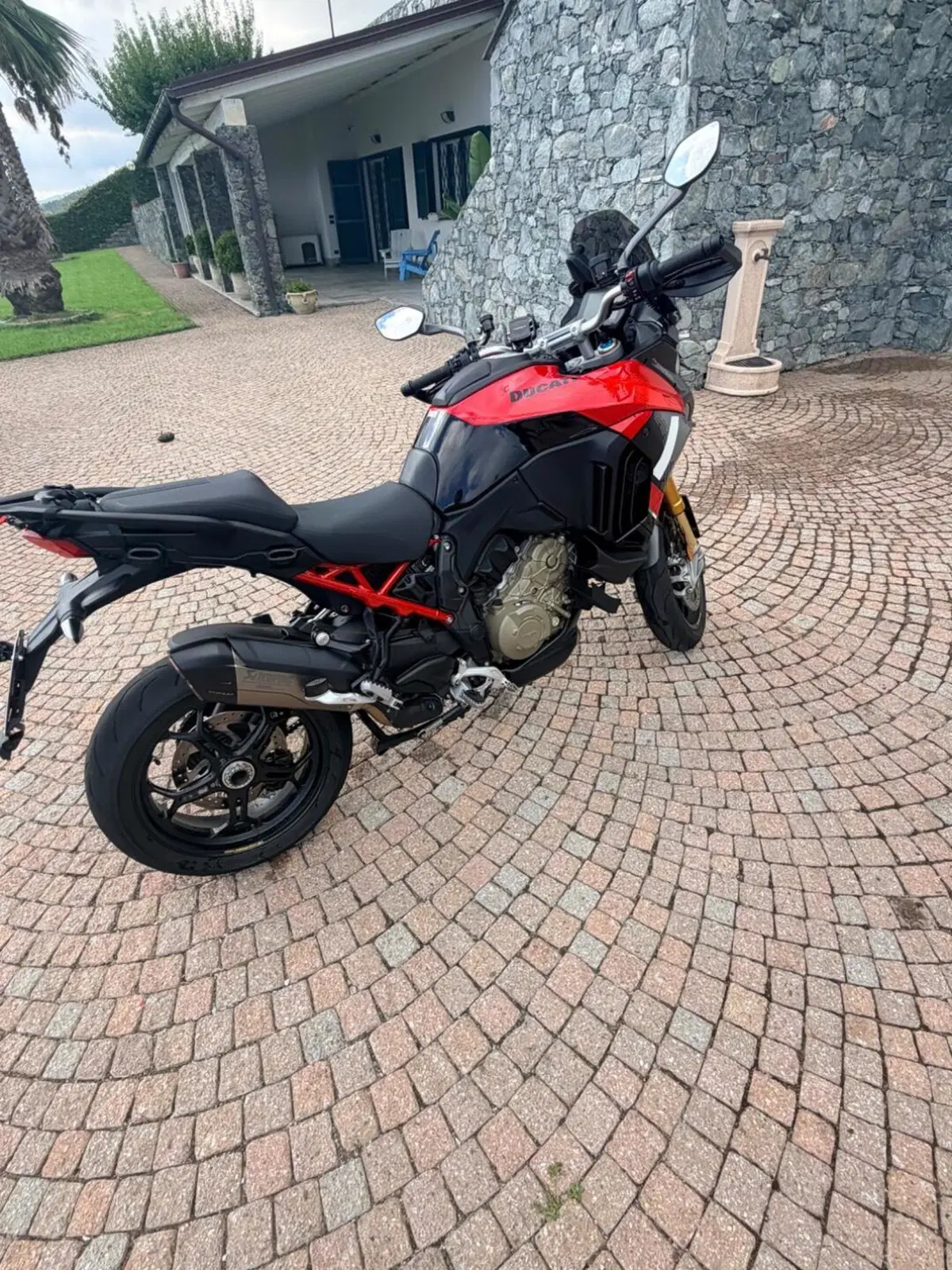 Ducati Multistrada V4 Pikes Peak (2025 - 26) (3)