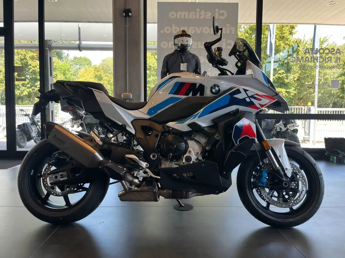 Bmw M 1000 XR (2024 - 27) (7)