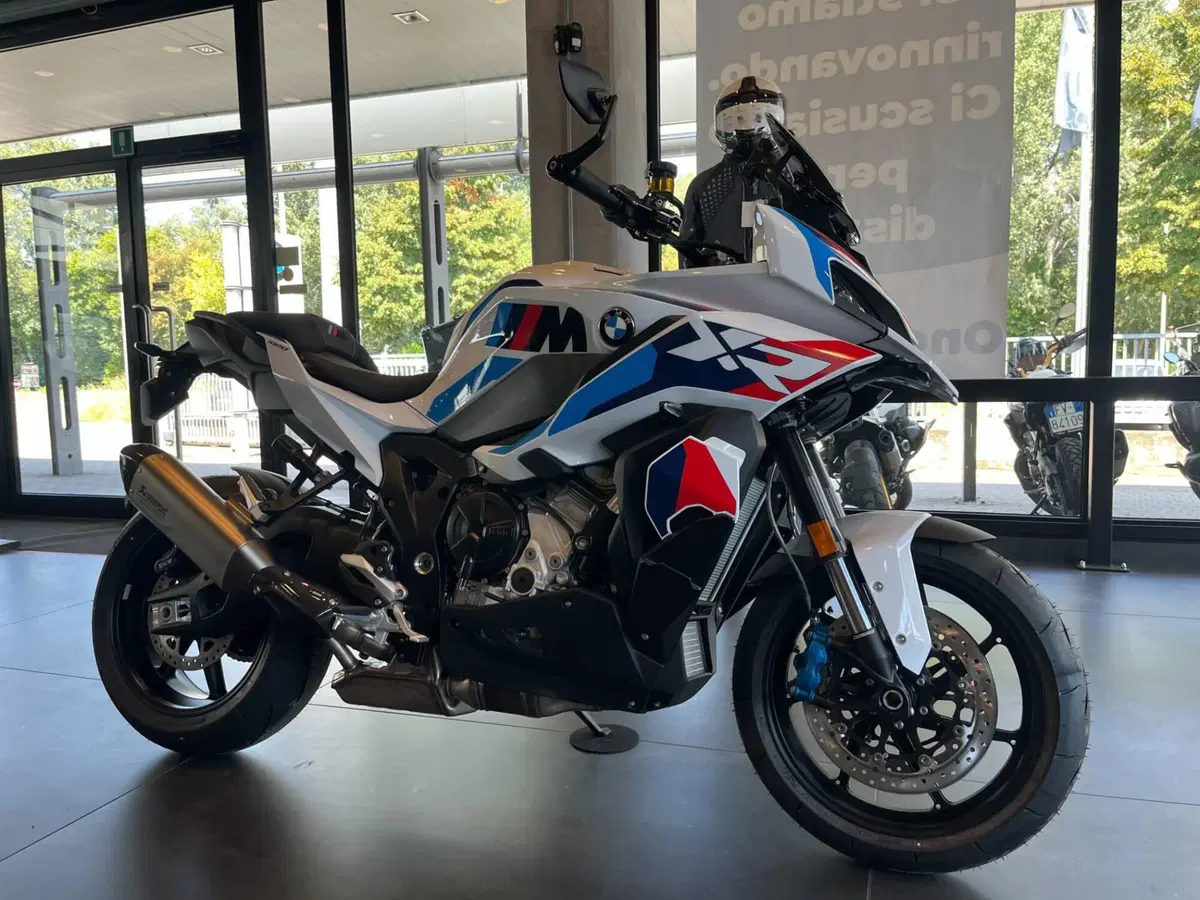 Bmw M 1000 XR (2024 - 27) (9)