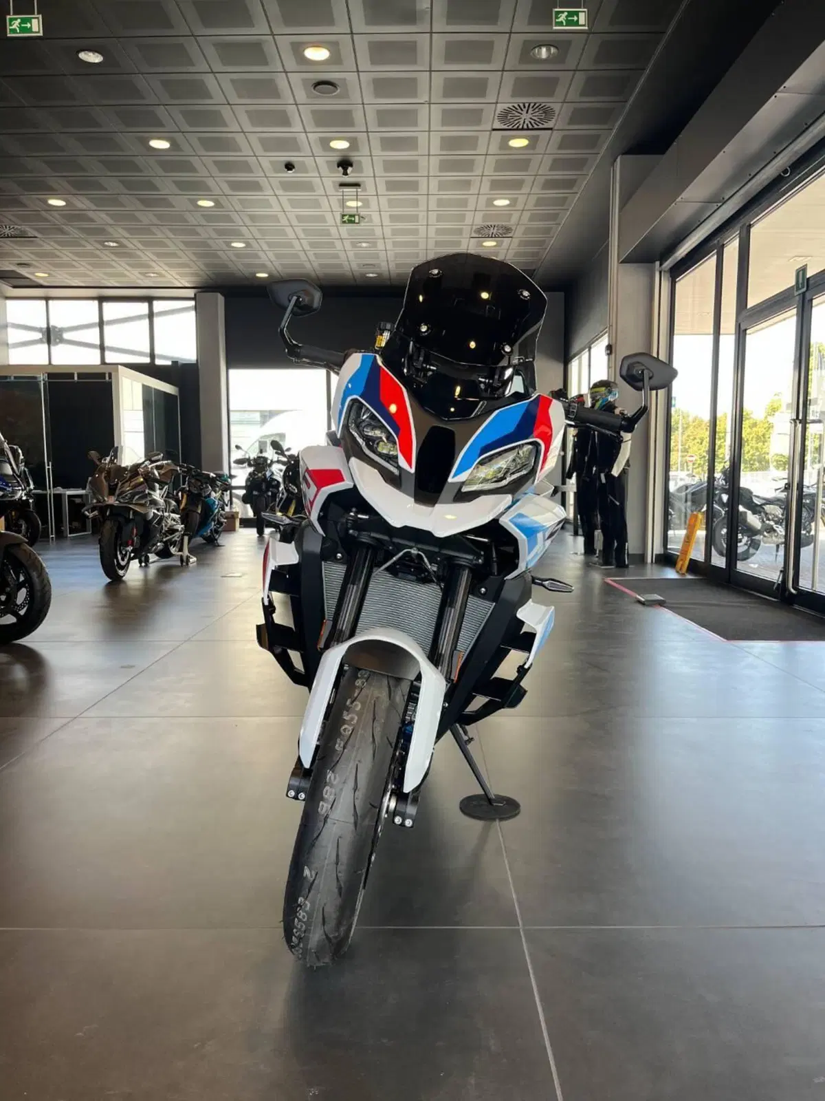 Bmw M 1000 XR (2024 - 27) (10)