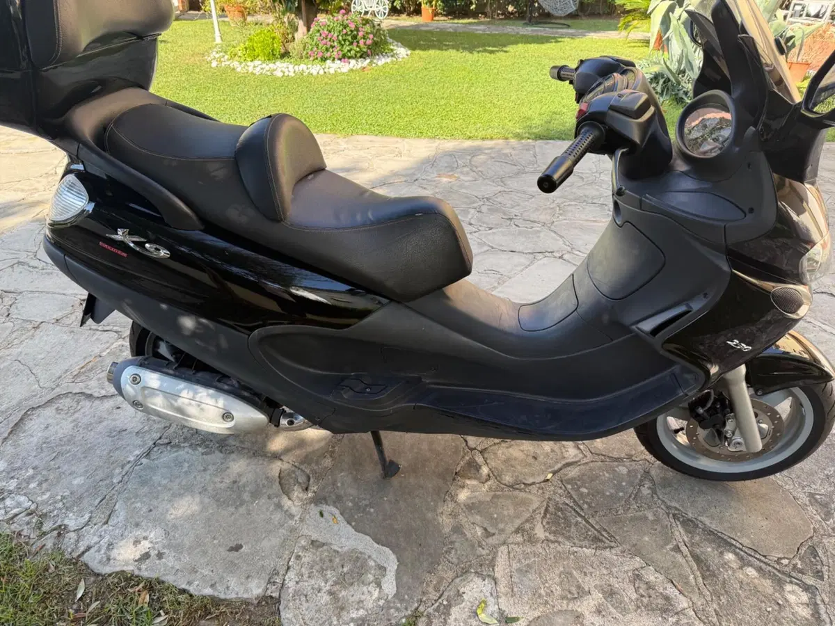Piaggio X9 250 Evolution (3)