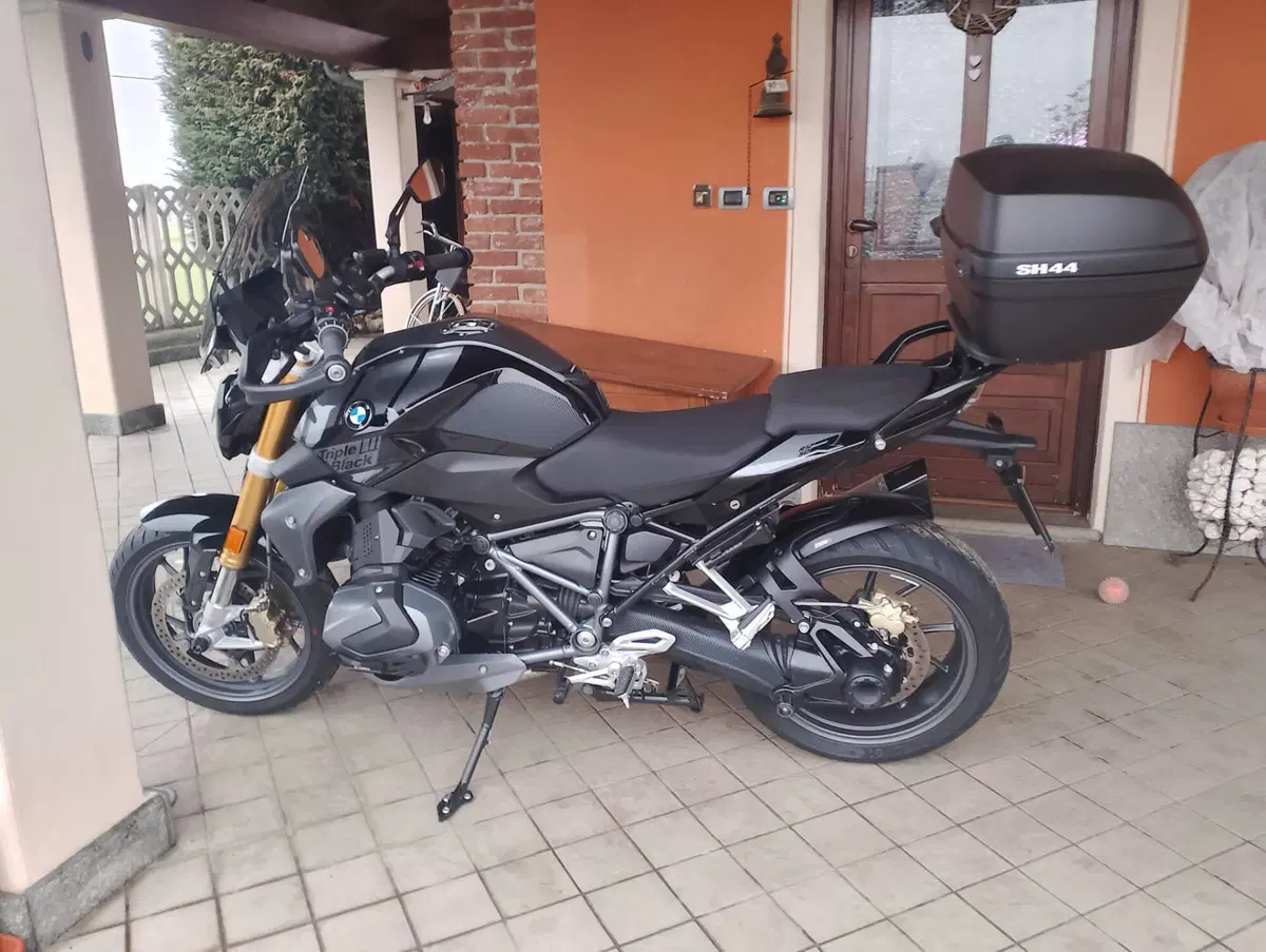 Bmw R 1250 R (2021 - 25)