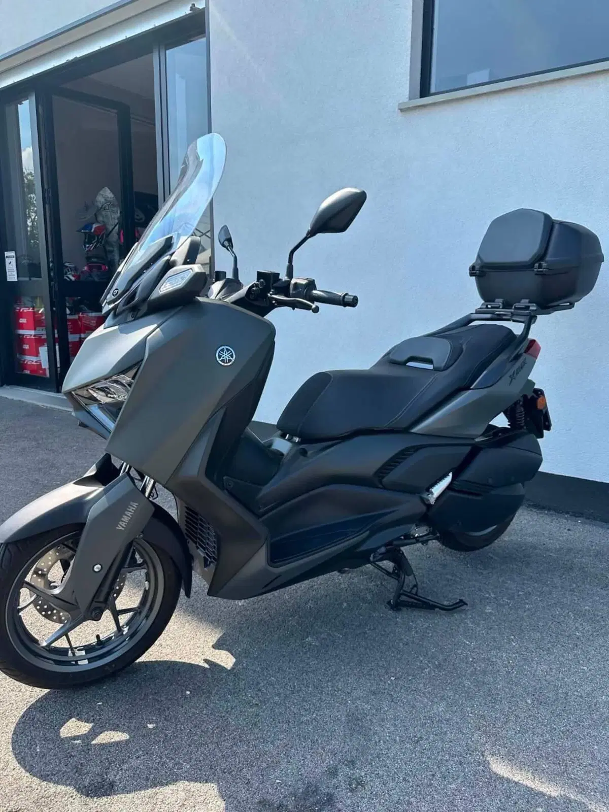 Yamaha X-Max 300 (2025 - 26) (3)