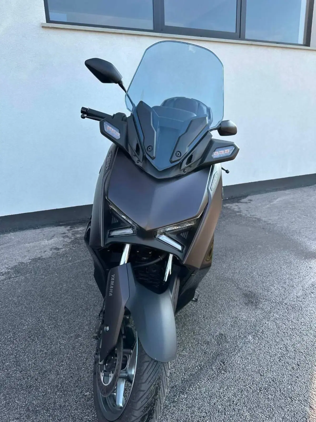Yamaha X-Max 300 Tech Max (2021 - 24) (9)