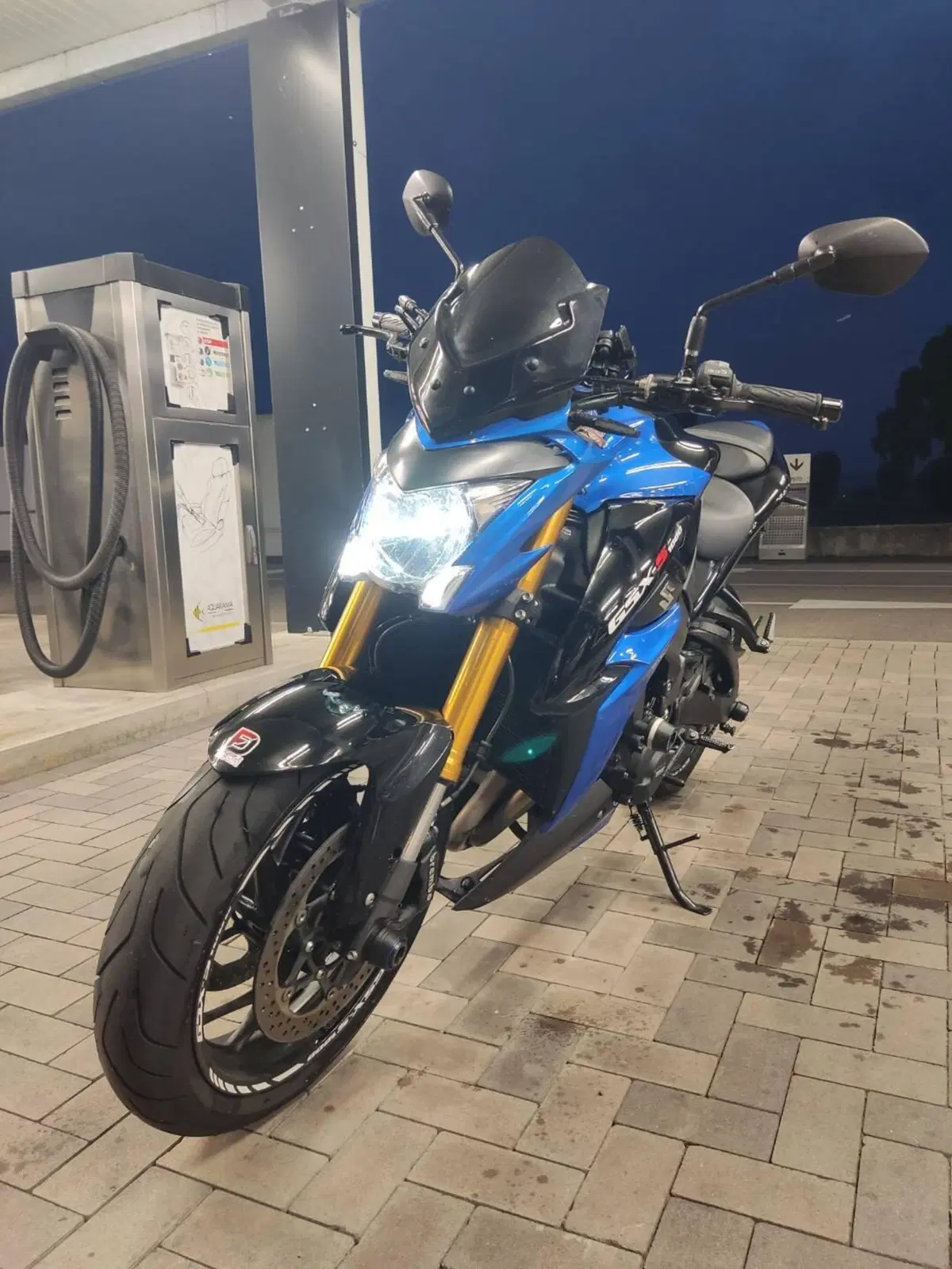 Suzuki GSX-S1000 ABS (2017 - 20) (2)
