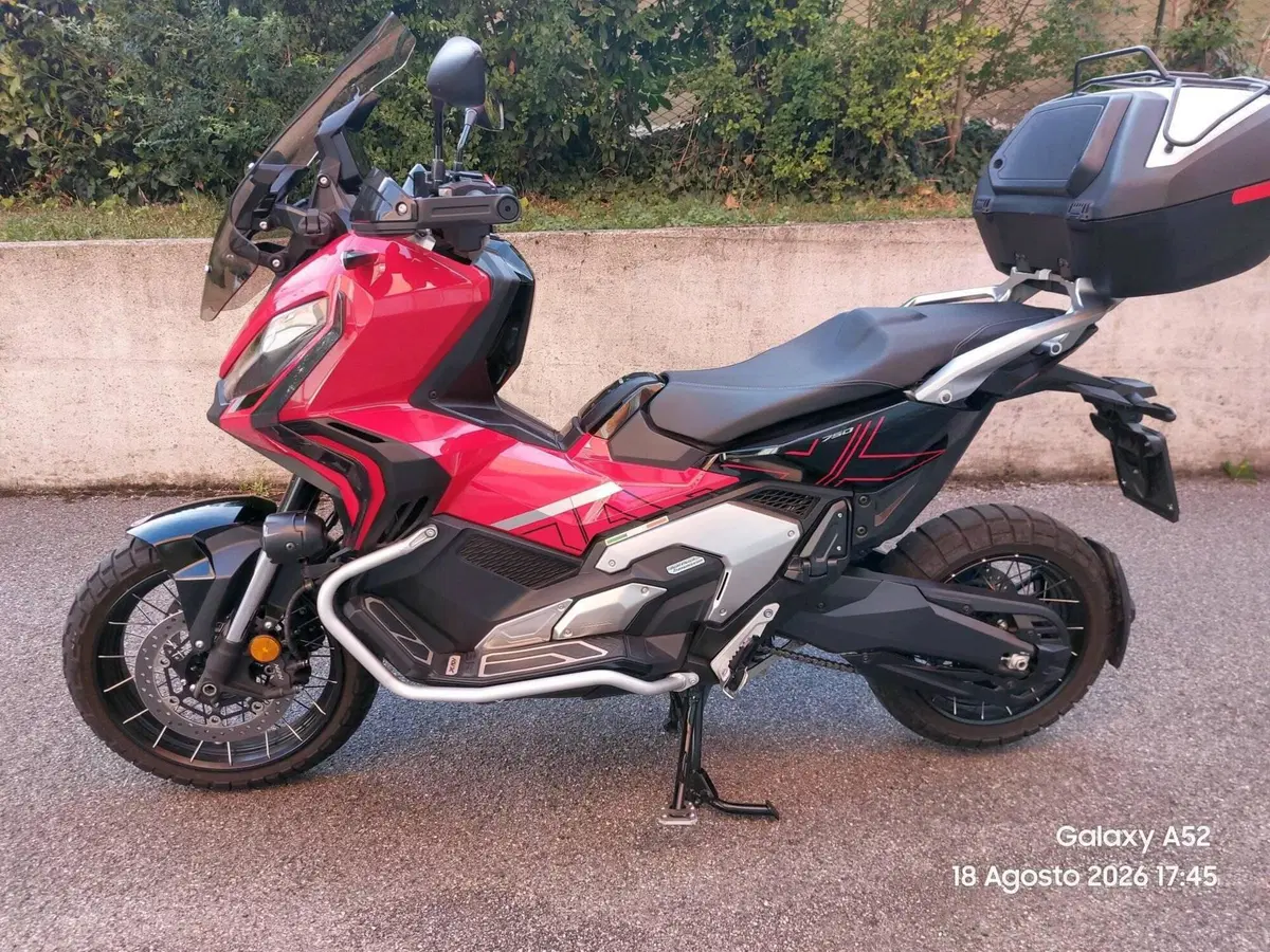 Honda X-ADV 750 DCT (2021 - 24) (2)