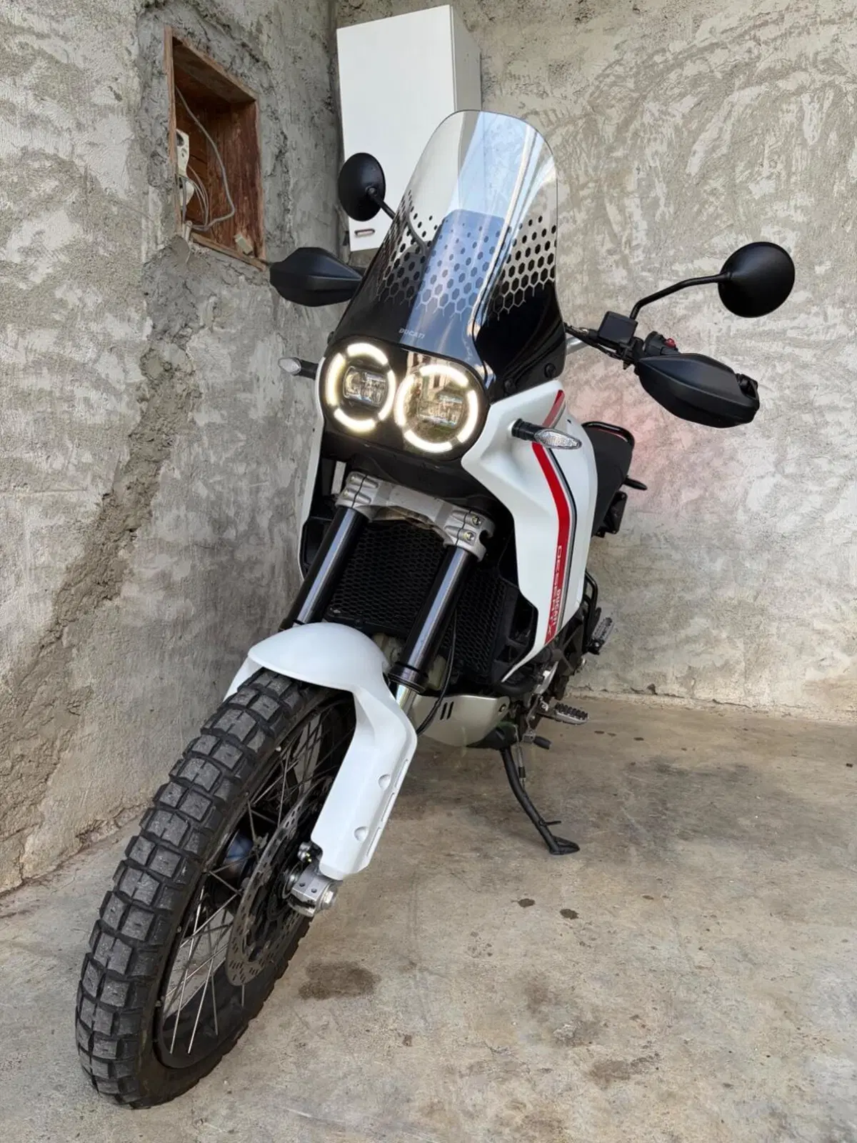 Ducati DesertX (2022 - 25) (3)