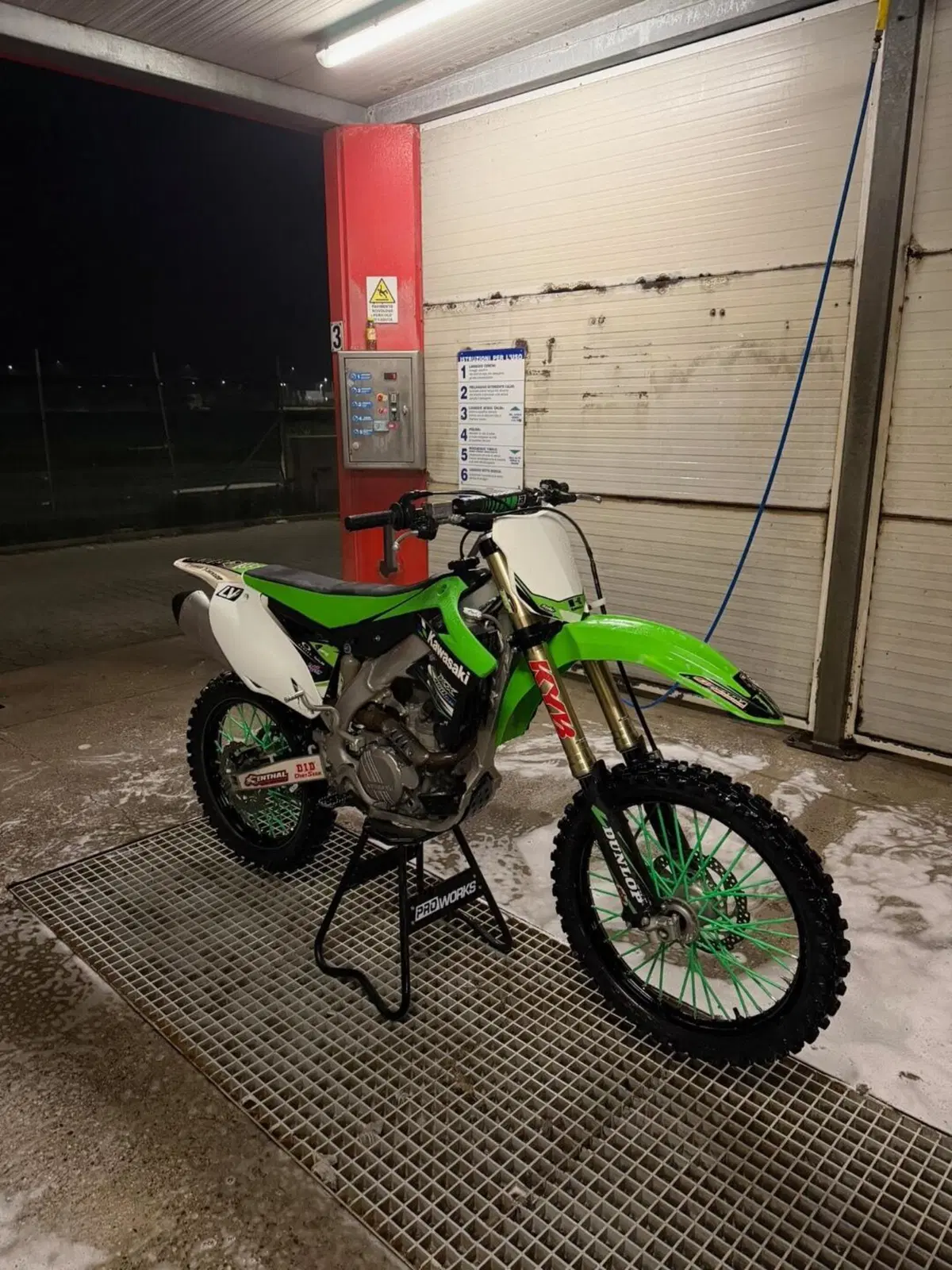 Kawasaki KX450F (2013) (3)