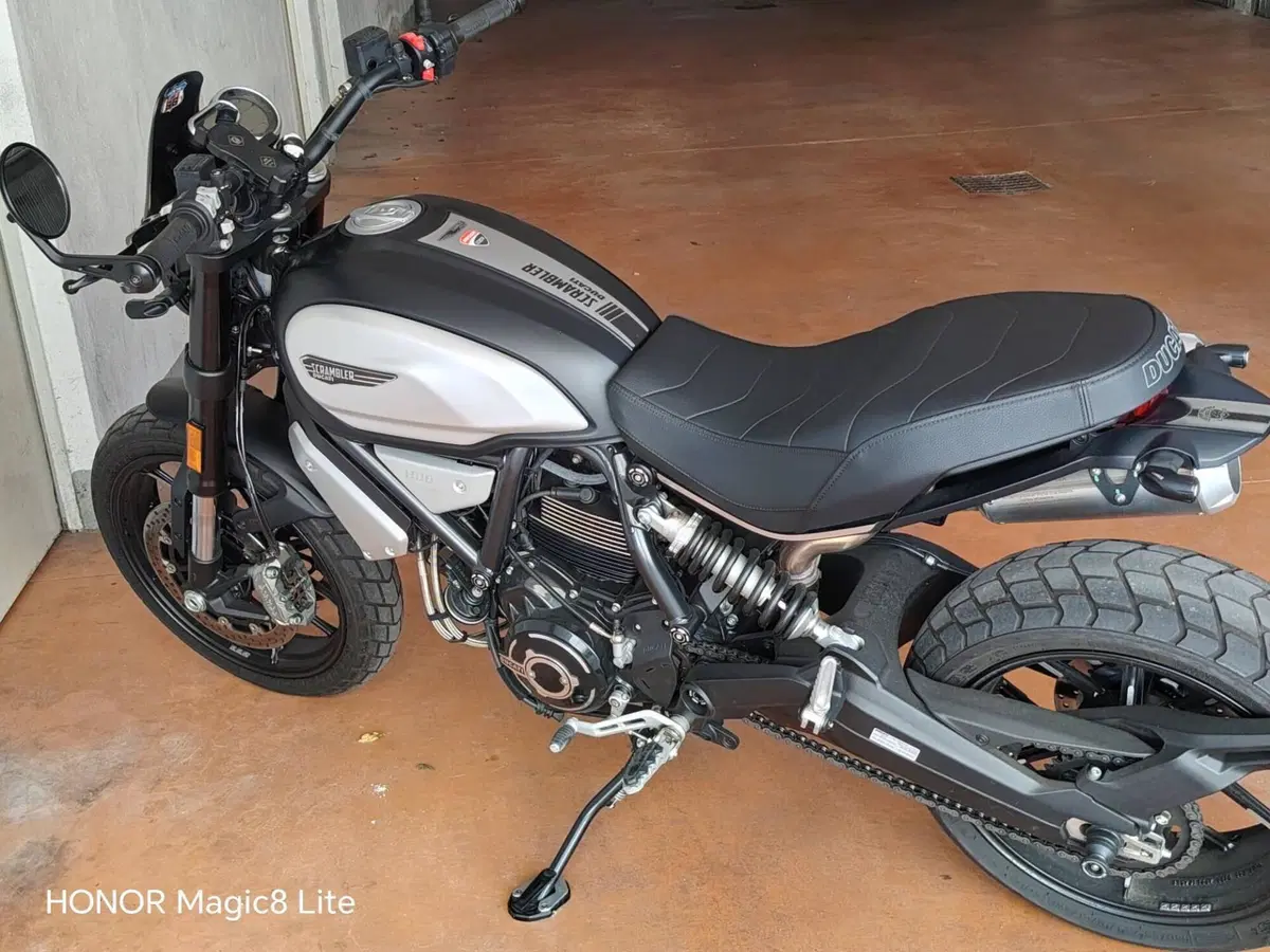 Ducati Scrambler 1100 Dark Pro (2020 - 24) (6)
