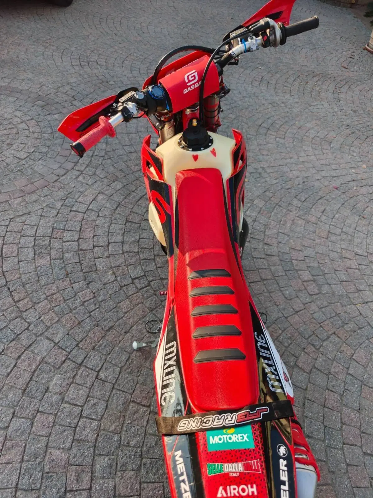 GASGAS EC 250 (2024) (5)