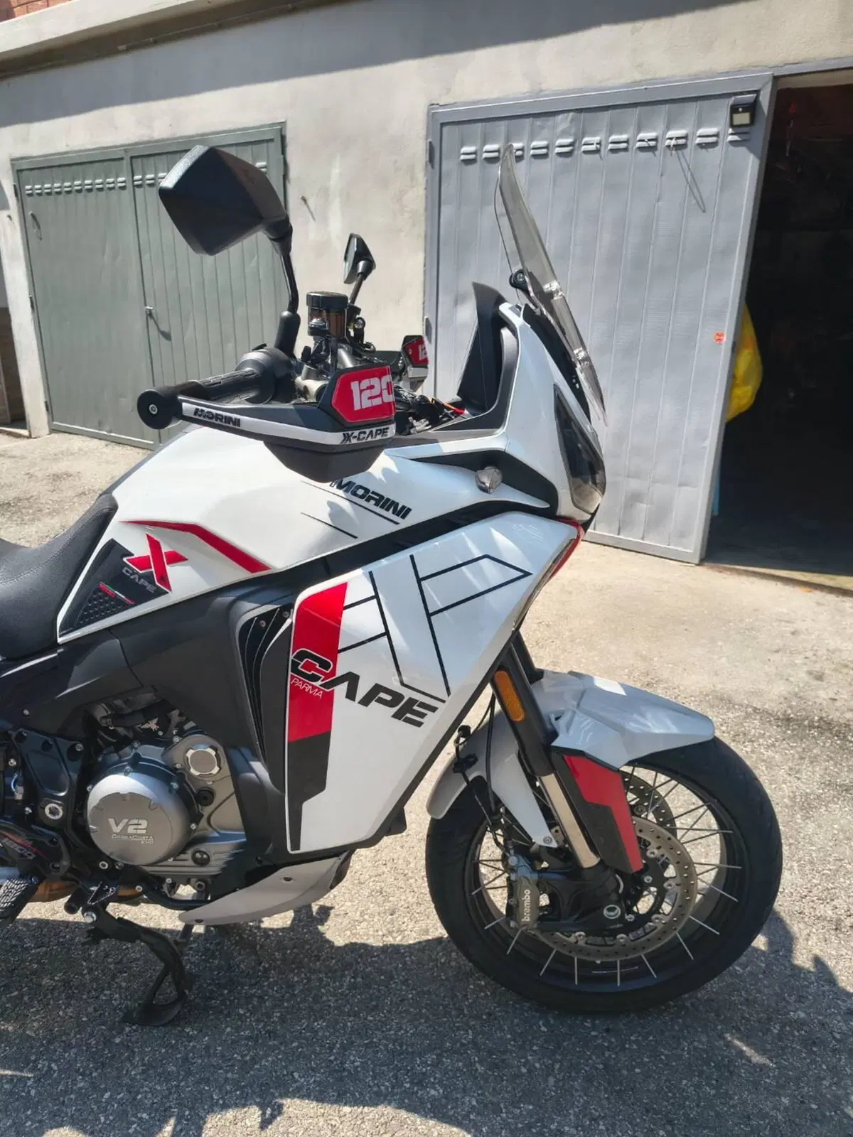 Moto Morini X-Cape 1200 (2026) (3)