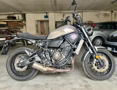 Yamaha XSR 700 ABS (2016 - 20) usata