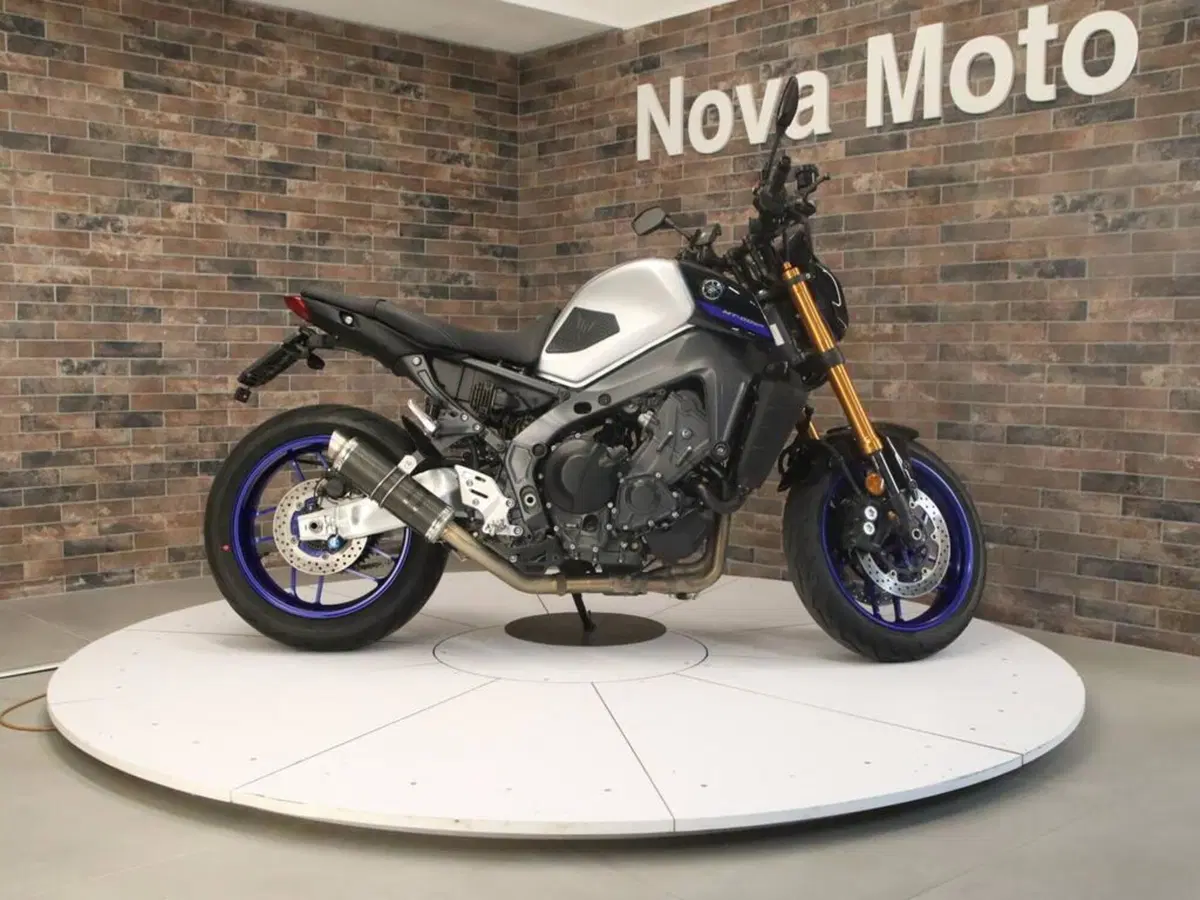 Yamaha MT-09 SP (2021 - 23) (8)