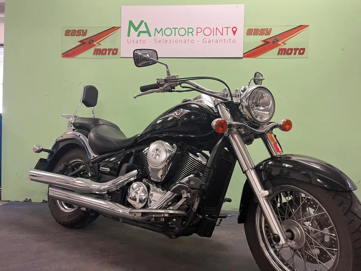 Kawasaki Vulcan VN 900 Classic (2006 - 10) (2)