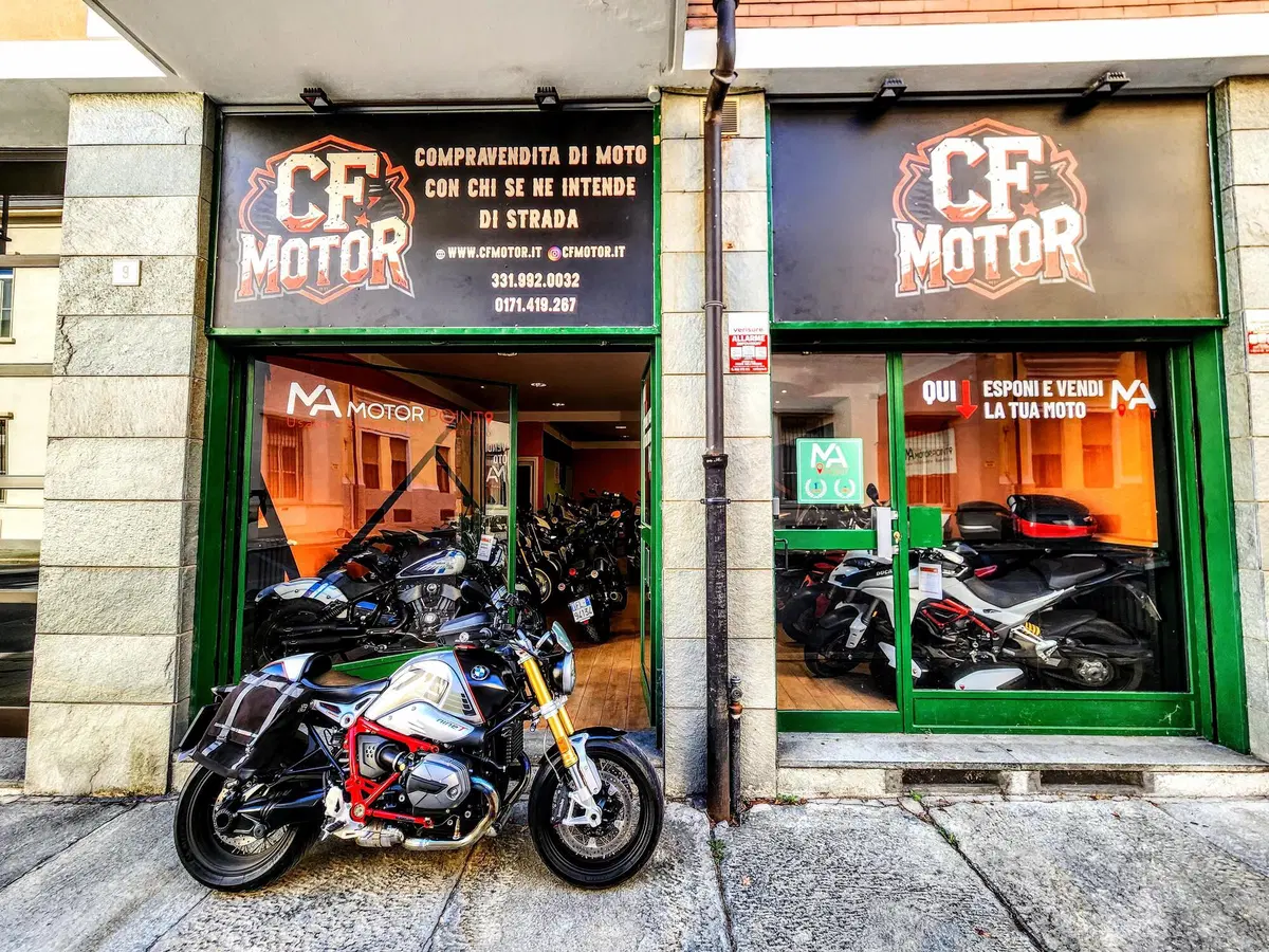 Bmw R nineT Urban GS (2021 - 24) (2)