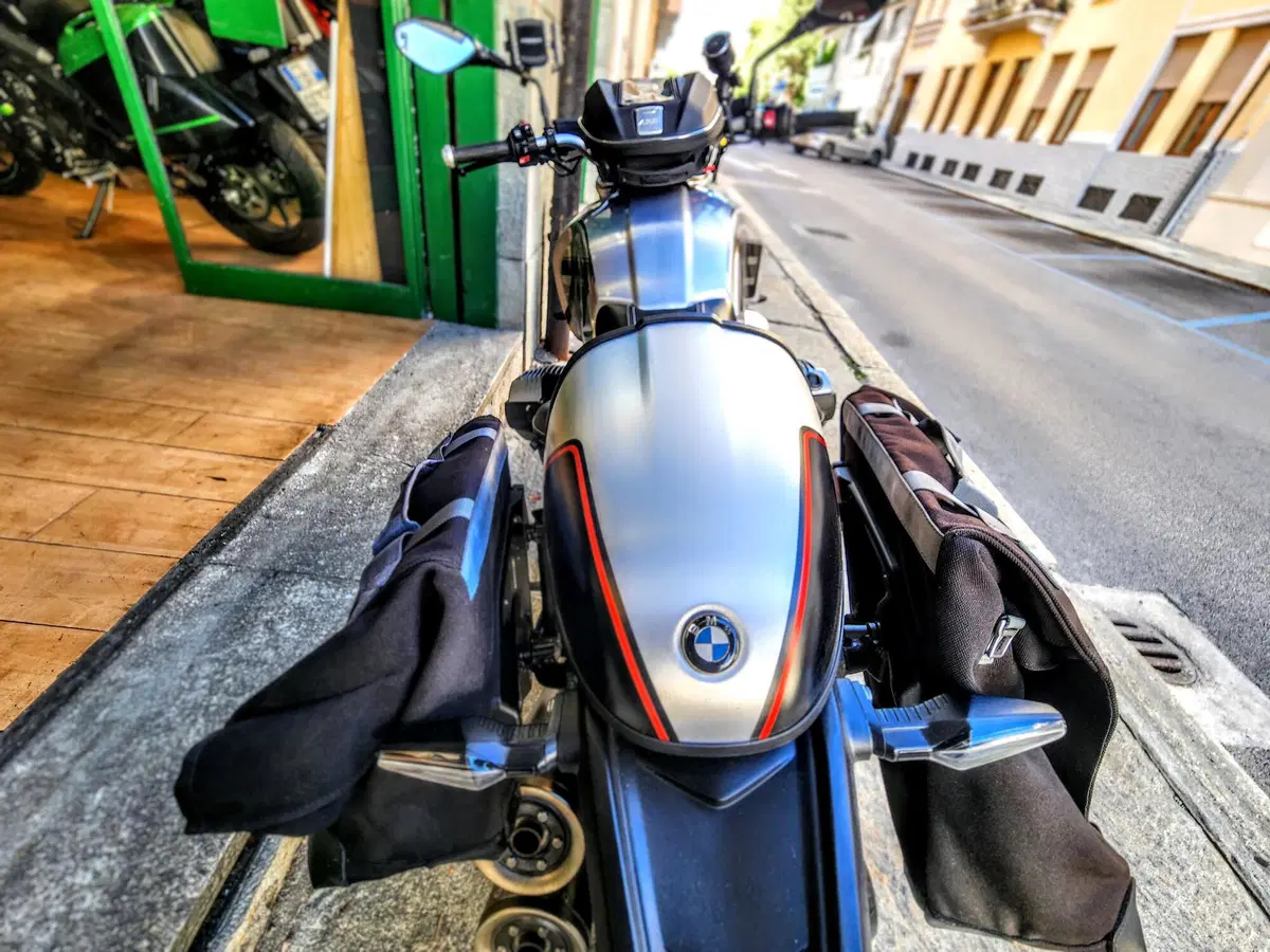 Bmw R nineT Urban GS (2021 - 24) (17)