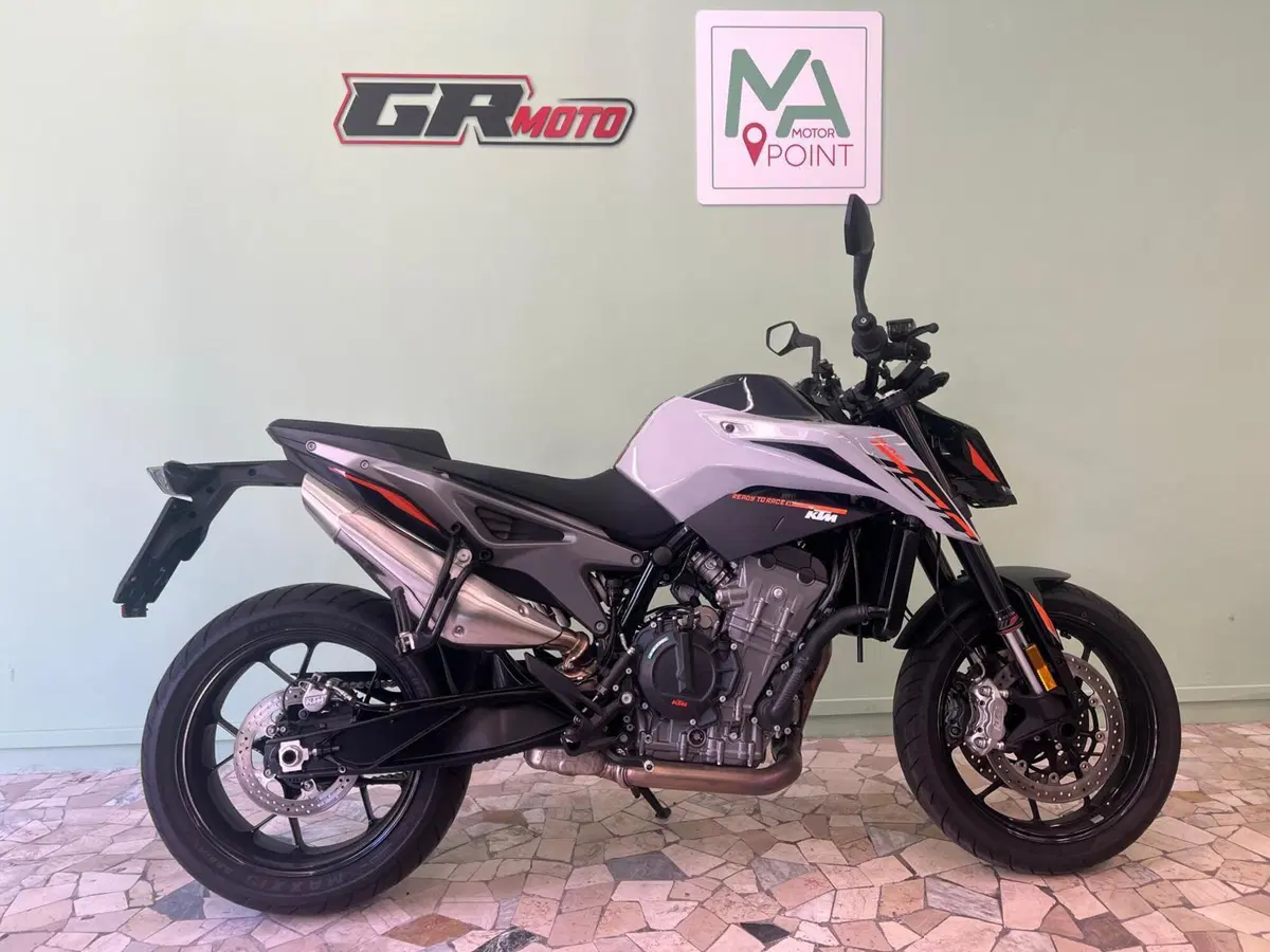 KTM 790 Duke L (2025 - 26)