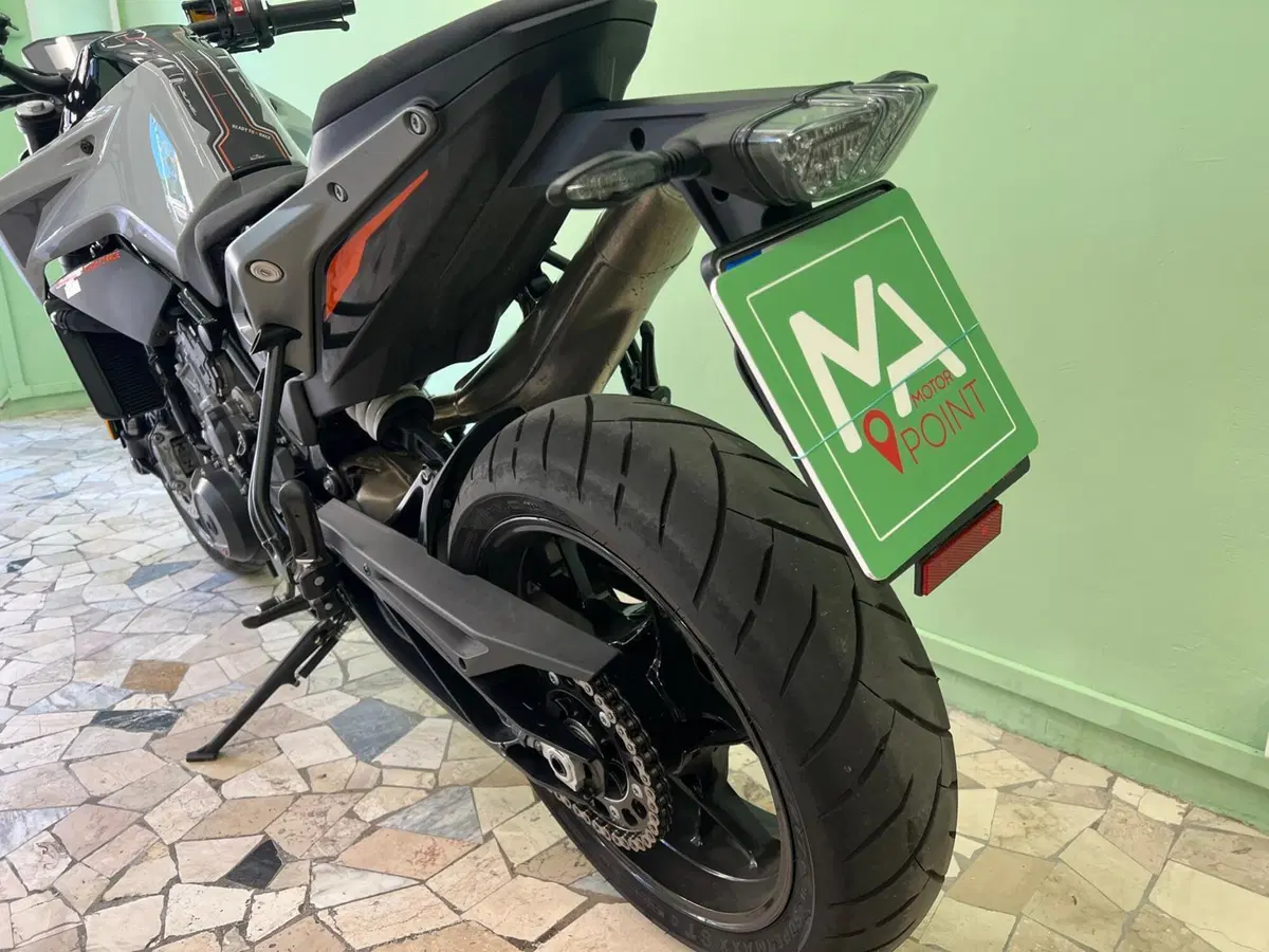KTM 790 Duke L (2025 - 26) (5)