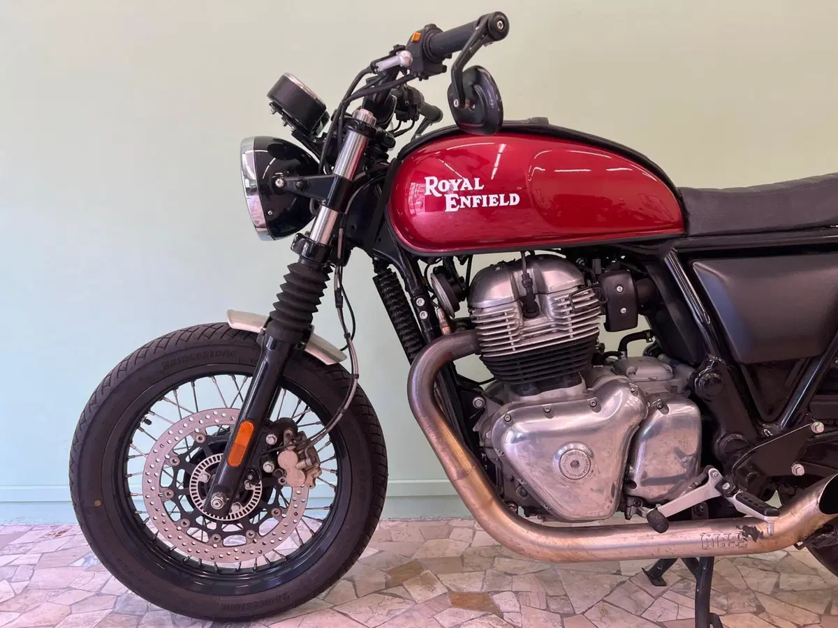 Royal Enfield Interceptor 650 (2021 - 26) (8)