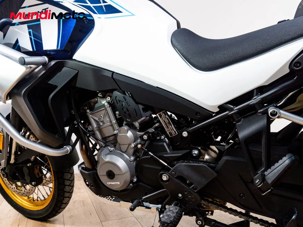 CFMOTO 800MT Explore (2023 - 26) (10)