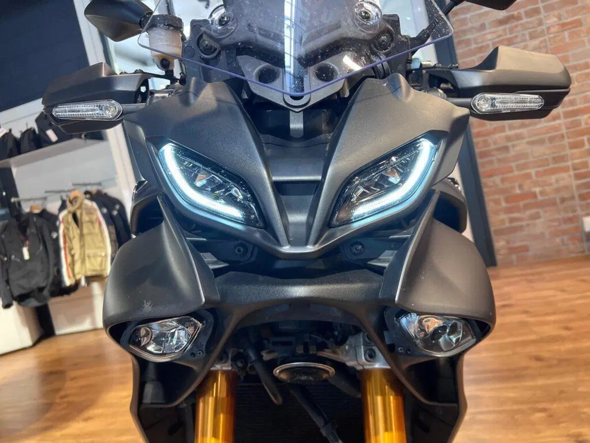 Yamaha Tracer 9 GT (2021 - 24) (9)