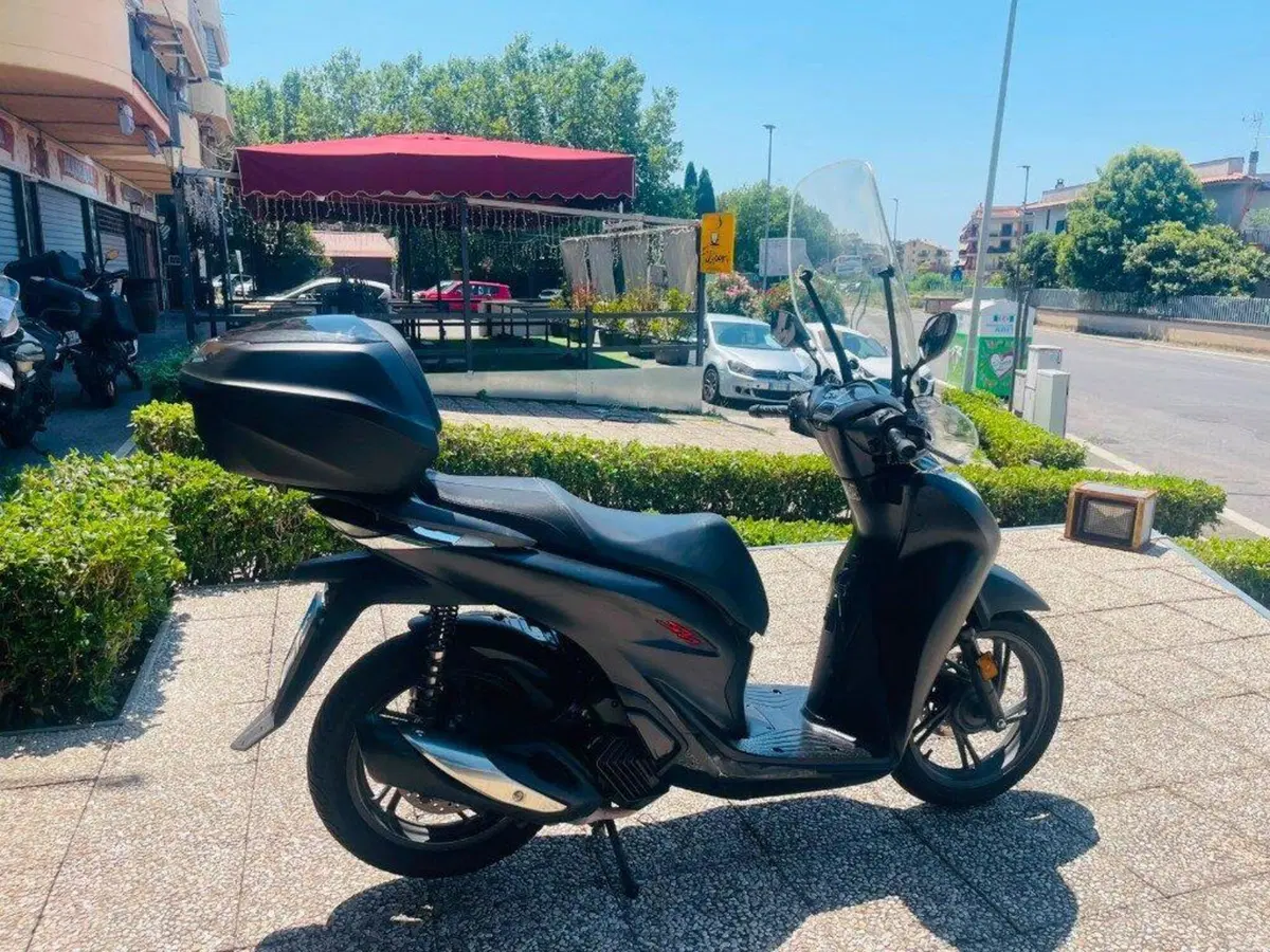 Honda SH 125i Sport (2022 - 23) (6)