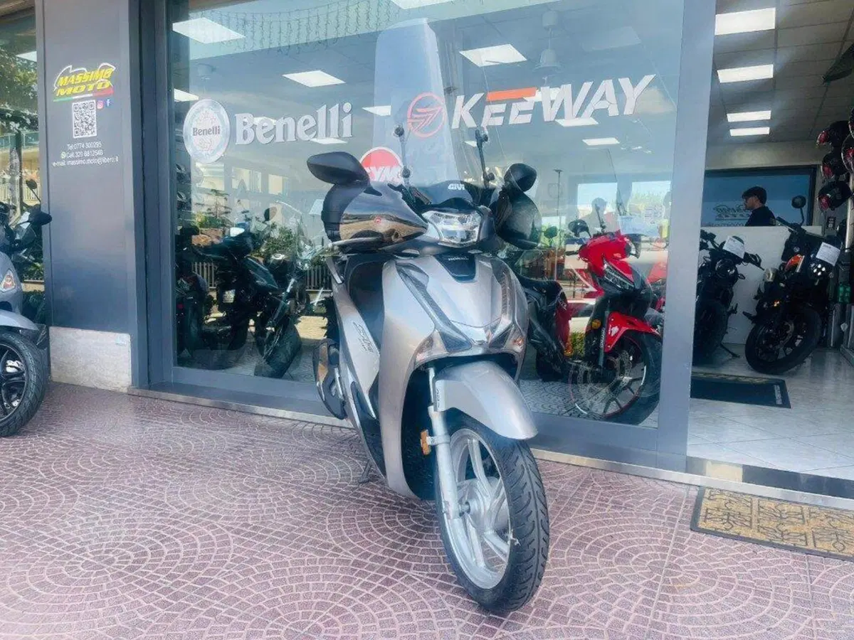 Honda SH 150i (2017 - 19) (5)