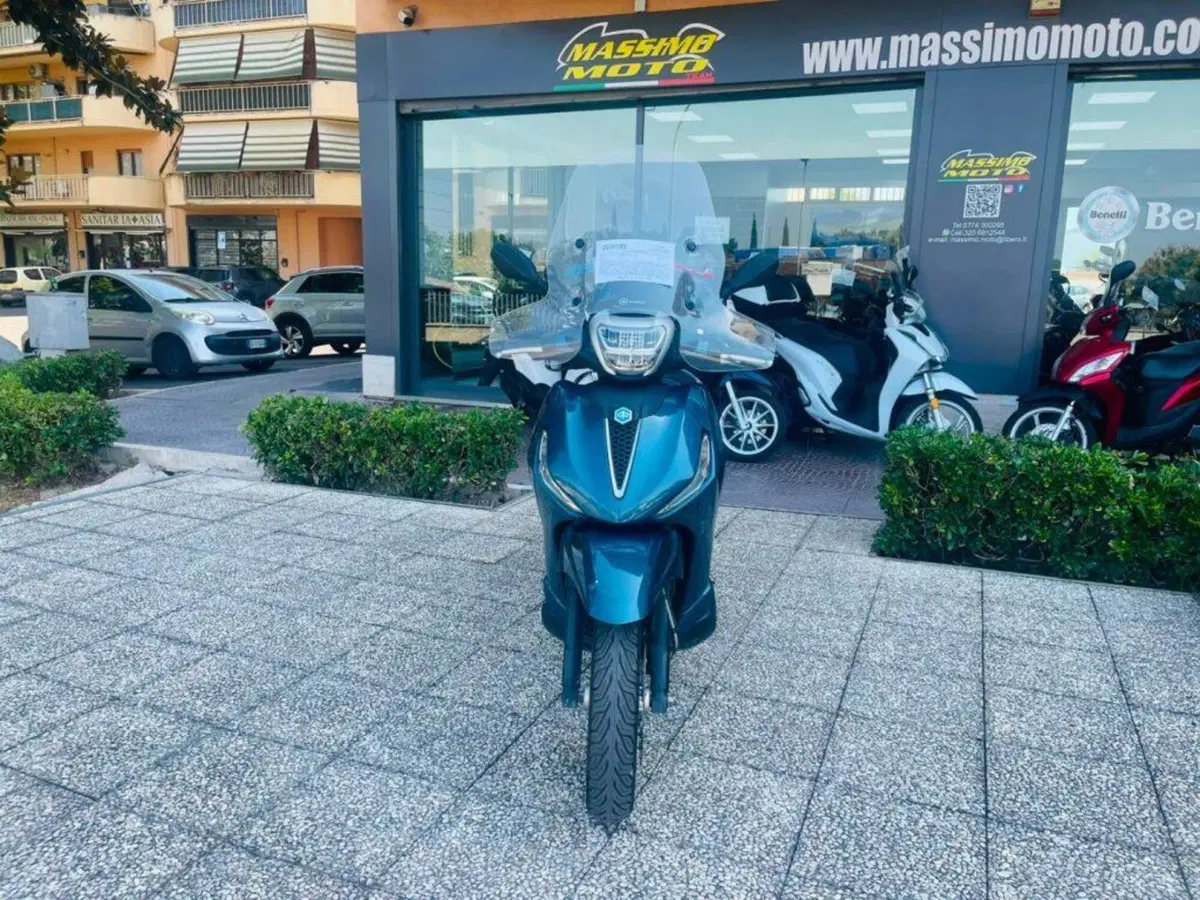 Piaggio Beverly 300 S ABS-ASR (2021 - 25) (7)
