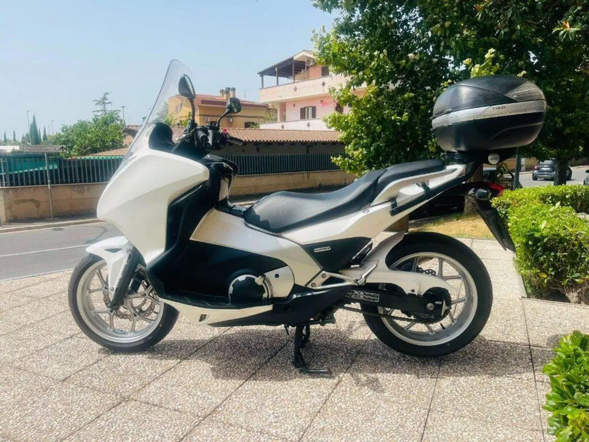 Honda Integra 700 (2011 - 13) (6)