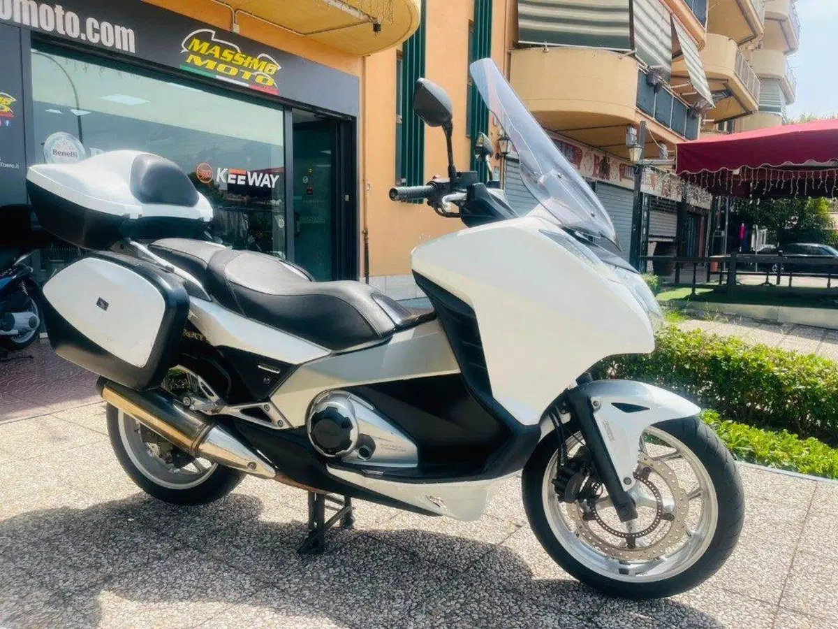 Honda Integra 700 (2011 - 13) (5)