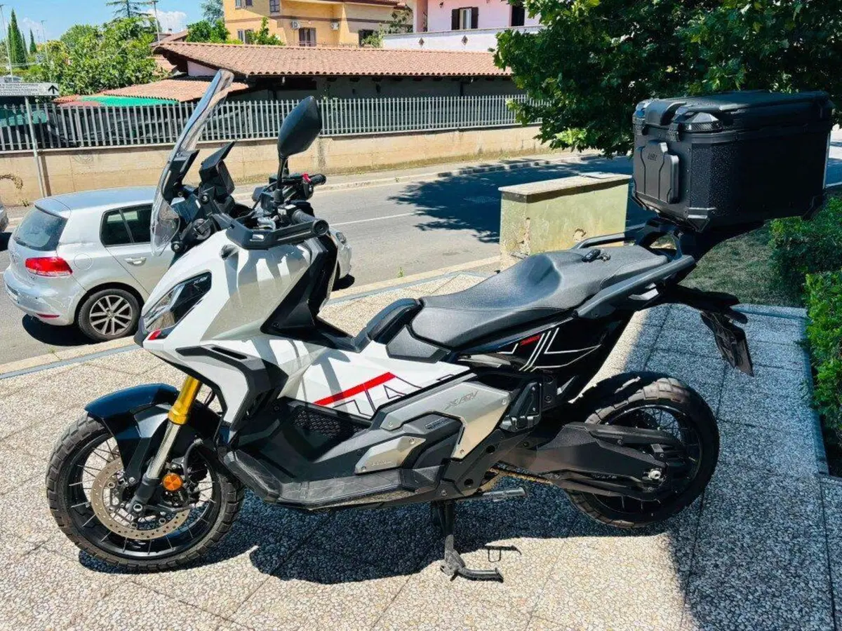 Honda X-ADV 750 DCT (2021 - 24) (8)