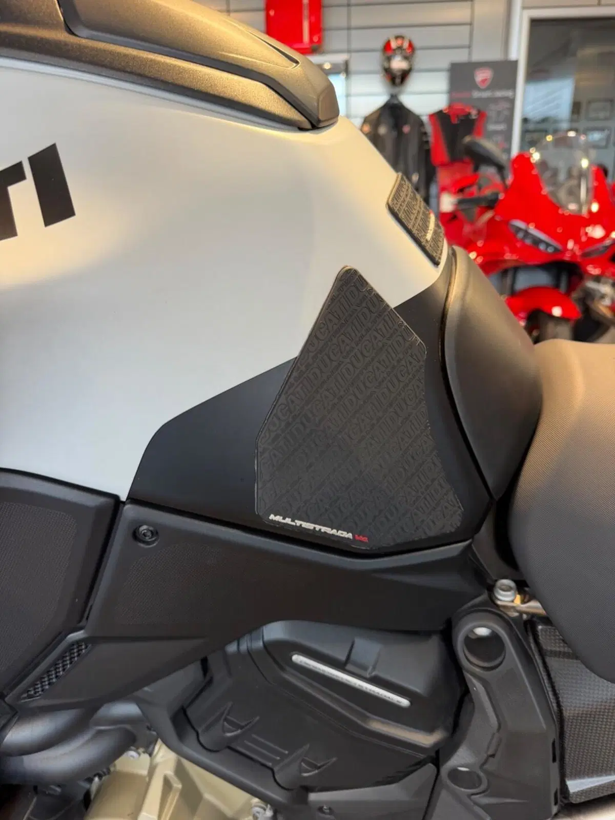 Ducati Multistrada V4 RS (2026) (10)