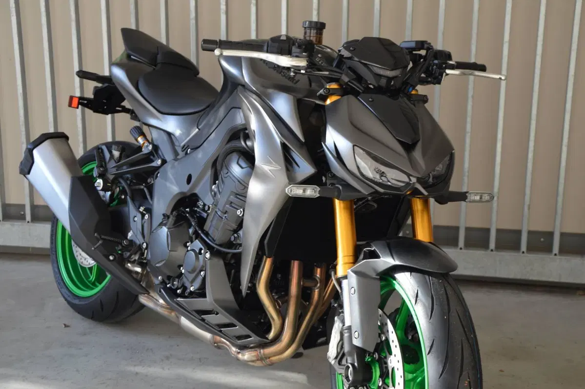Kawasaki Z 1100 SE (2026) (3)
