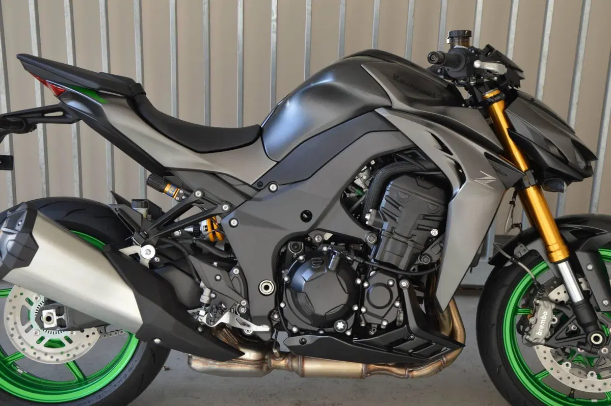 Kawasaki Z 1100 SE (2026) (8)