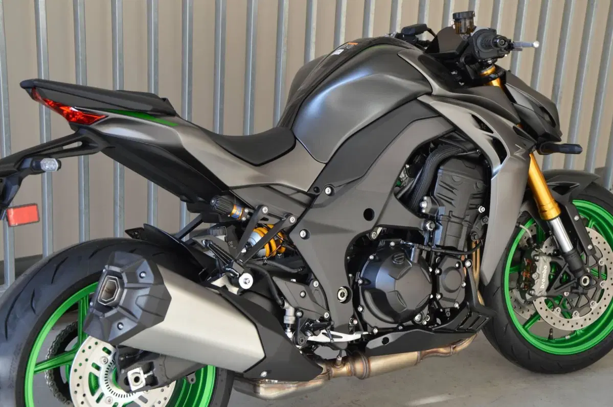 Kawasaki Z 1100 SE (2026) (10)
