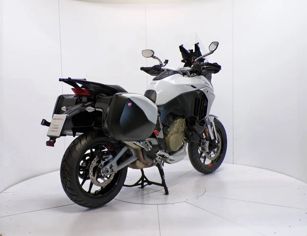 Ducati Multistrada V4 S (2021 - 24) (6)