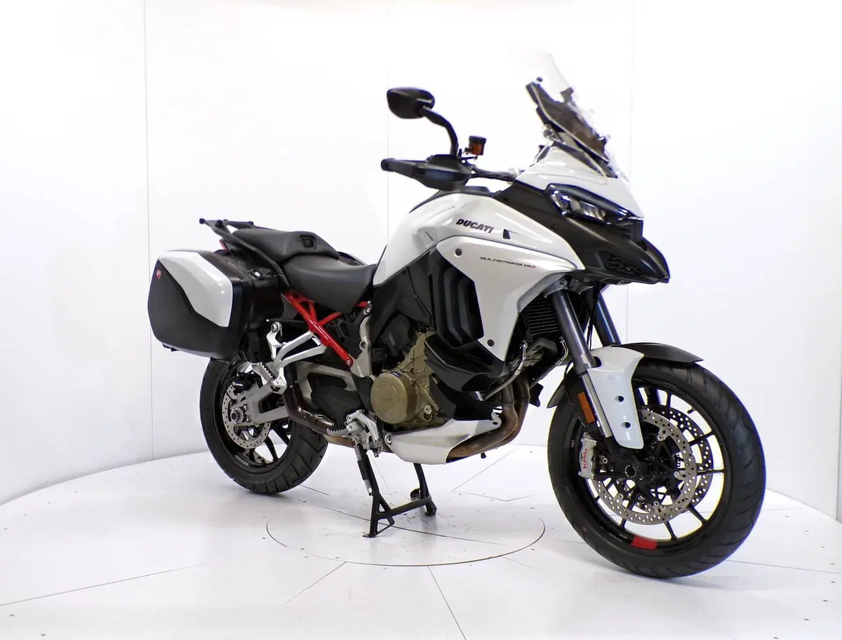 Ducati Multistrada V4 S (2021 - 24) (2)
