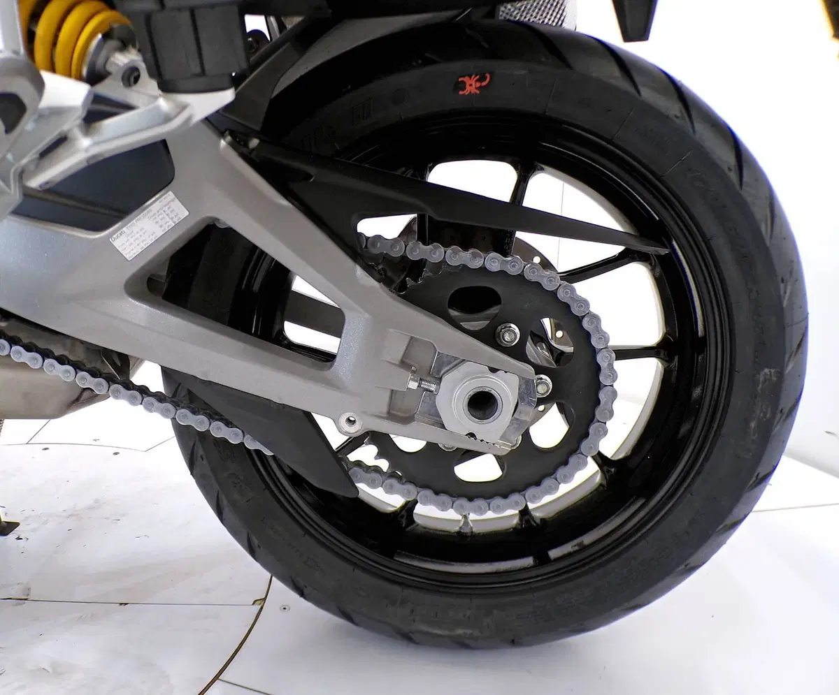 Ducati Multistrada V4 S (2021 - 24) (11)