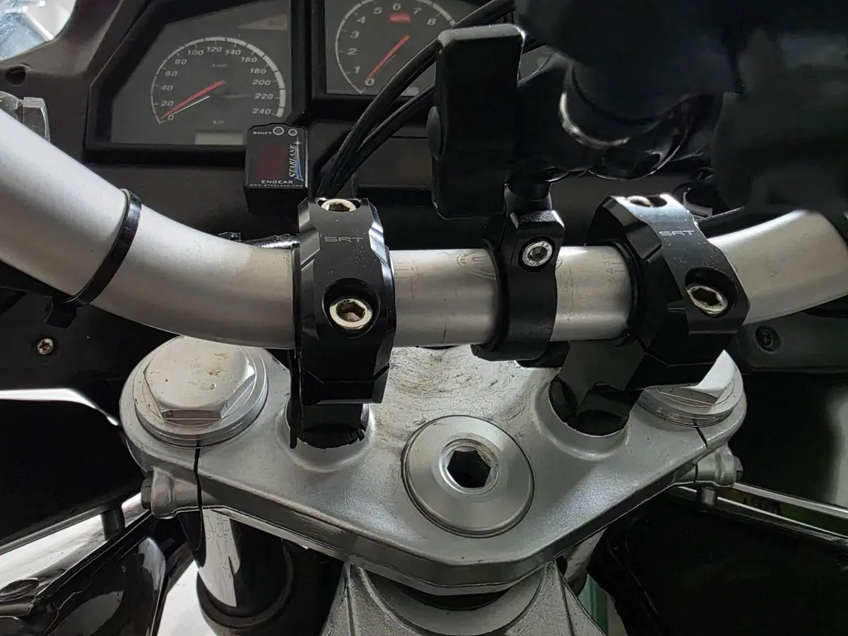 Aprilia Caponord ETV 1000 (2001 - 04) (7)