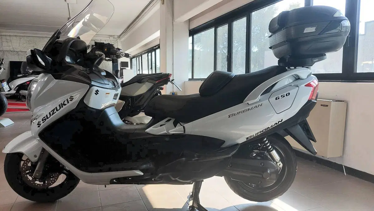 Suzuki Burgman AN 650 Executive ABS (2013 - 17)