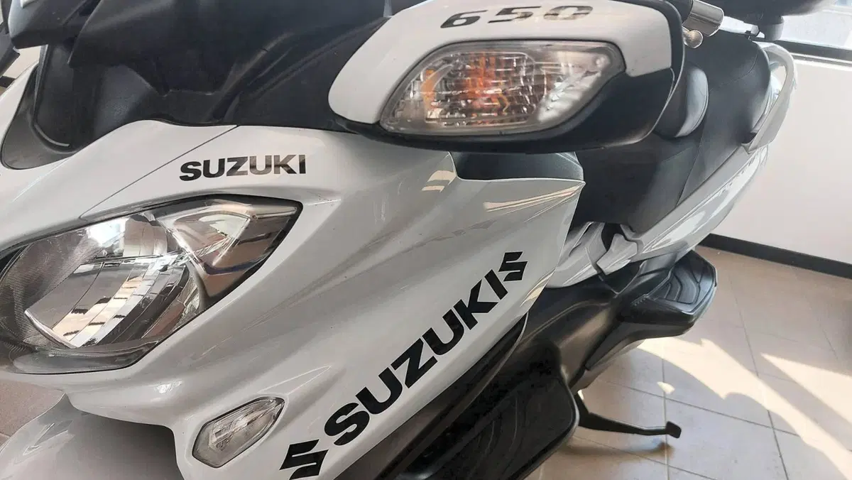 Suzuki Burgman AN 650 Executive ABS (2013 - 17) (3)