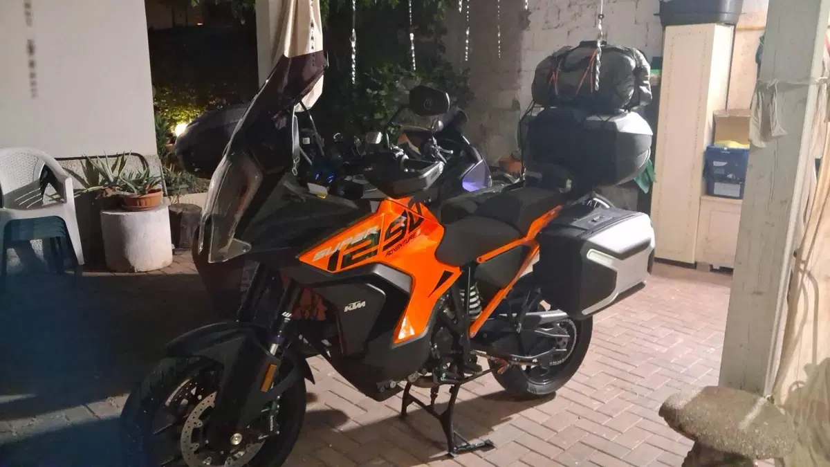KTM 1290 Super Adventure S (2022 - 25) (3)