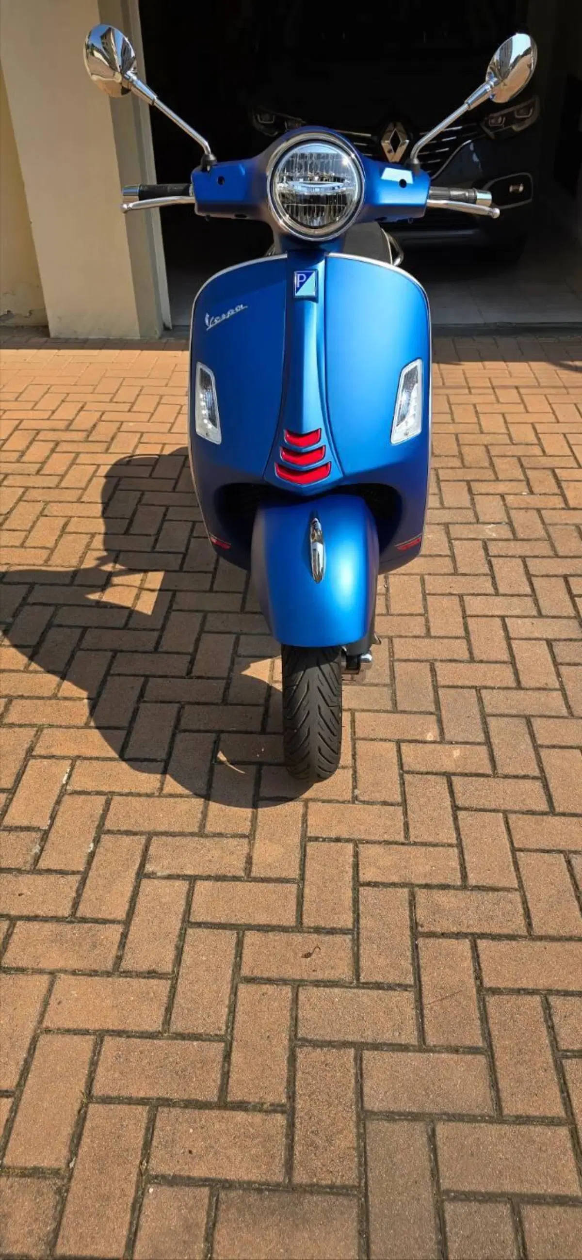 Vespa GTS 300 Hpe (2021 - 22) (2)